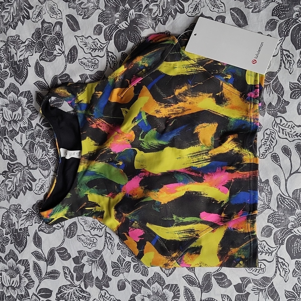 LULULEMON tank